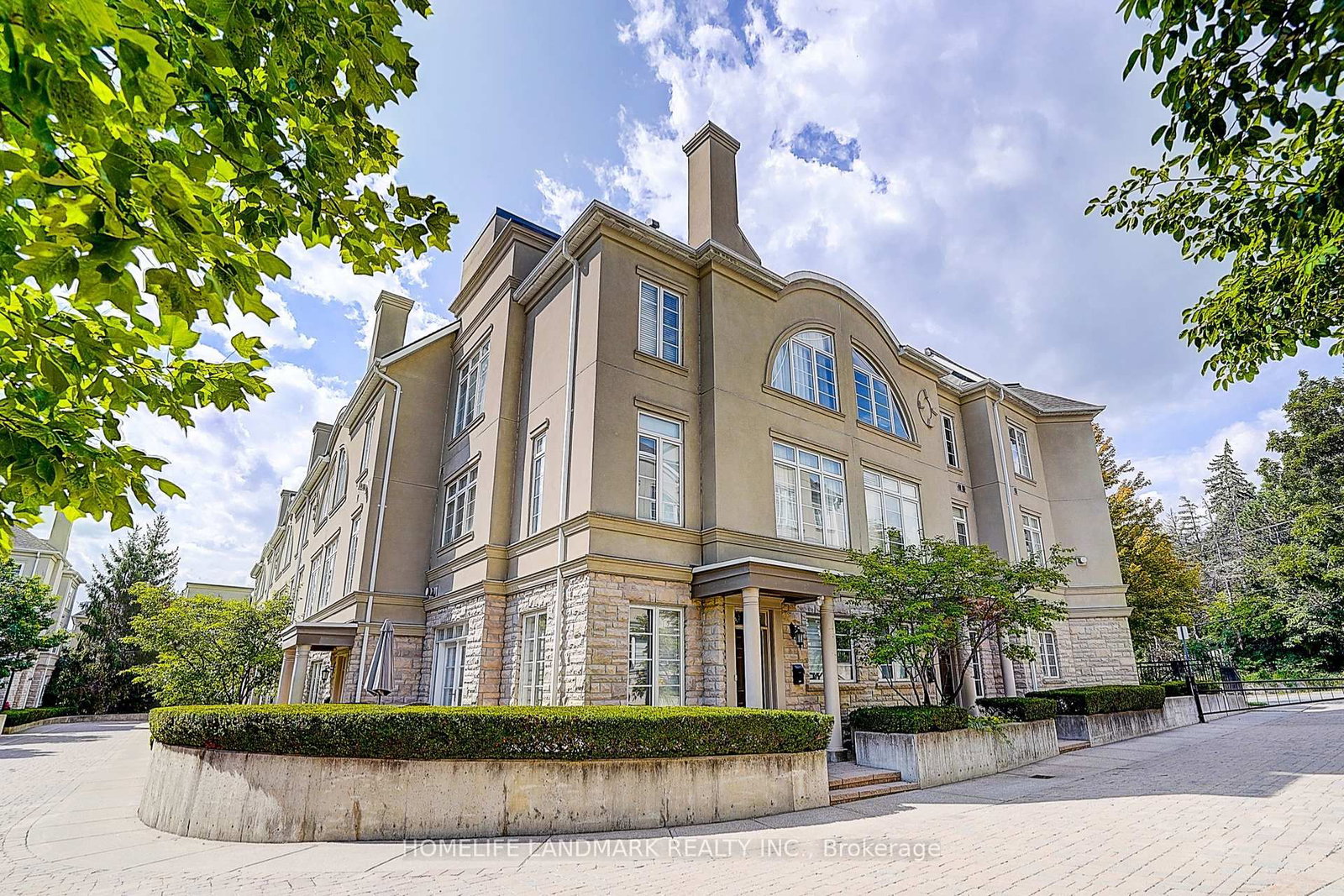 51 York Mills Road • #309 • Toronto, ON photo 39