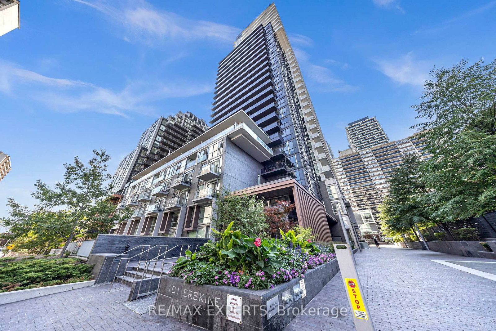 101 Erskine Avenue • #2103 • Toronto, ON photo 1