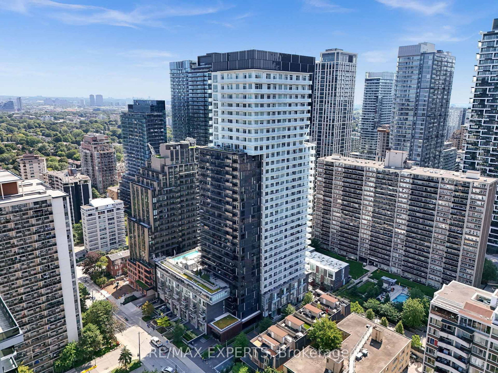 101 Erskine Avenue • #2103 • Toronto, ON photo 25