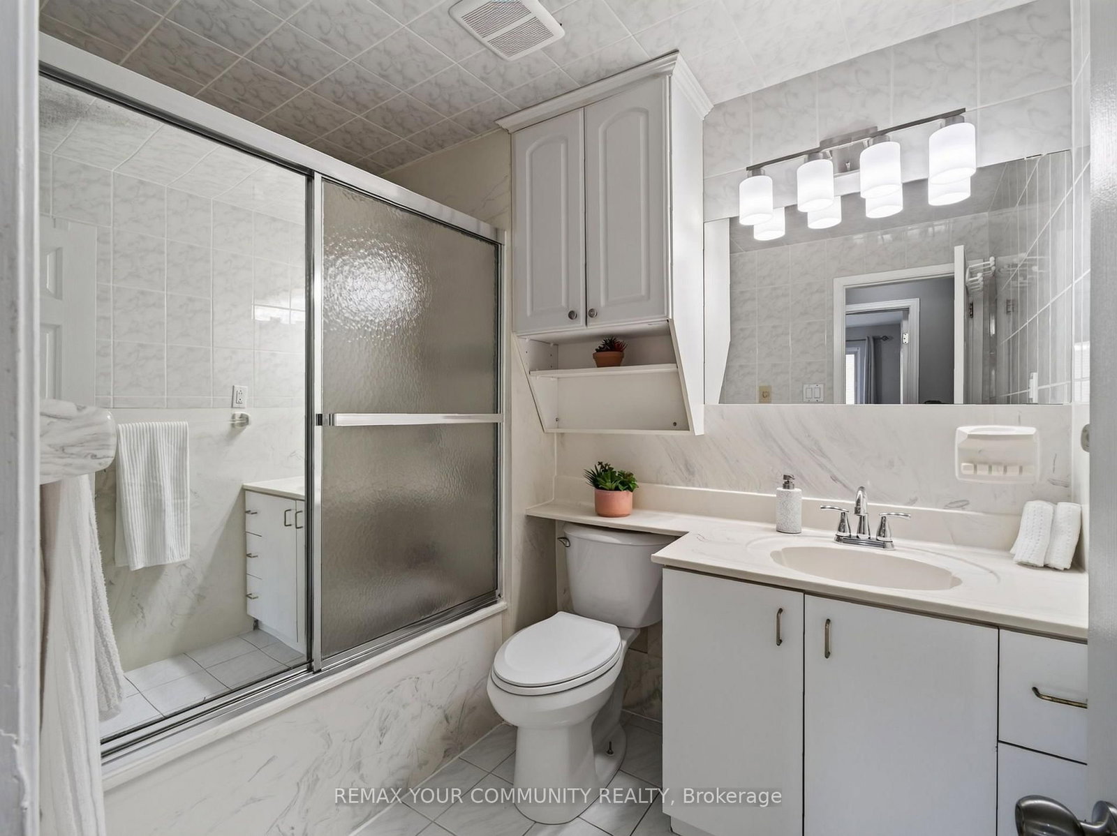 36 Crossbow Crescent • Toronto, ON photo 21