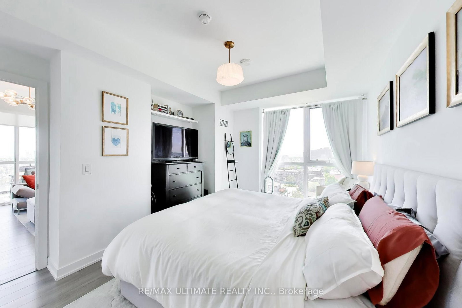 1603 Eglinton Avenue W • #1104 • Toronto, ON photo 17