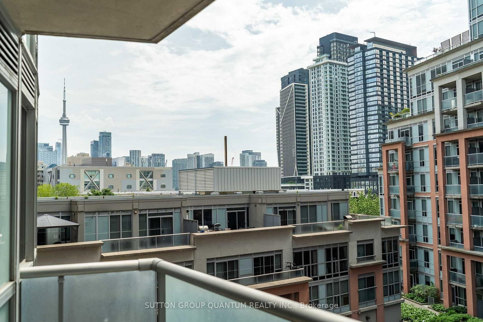 1005 King Street W • #502 • Toronto, ON photo 23