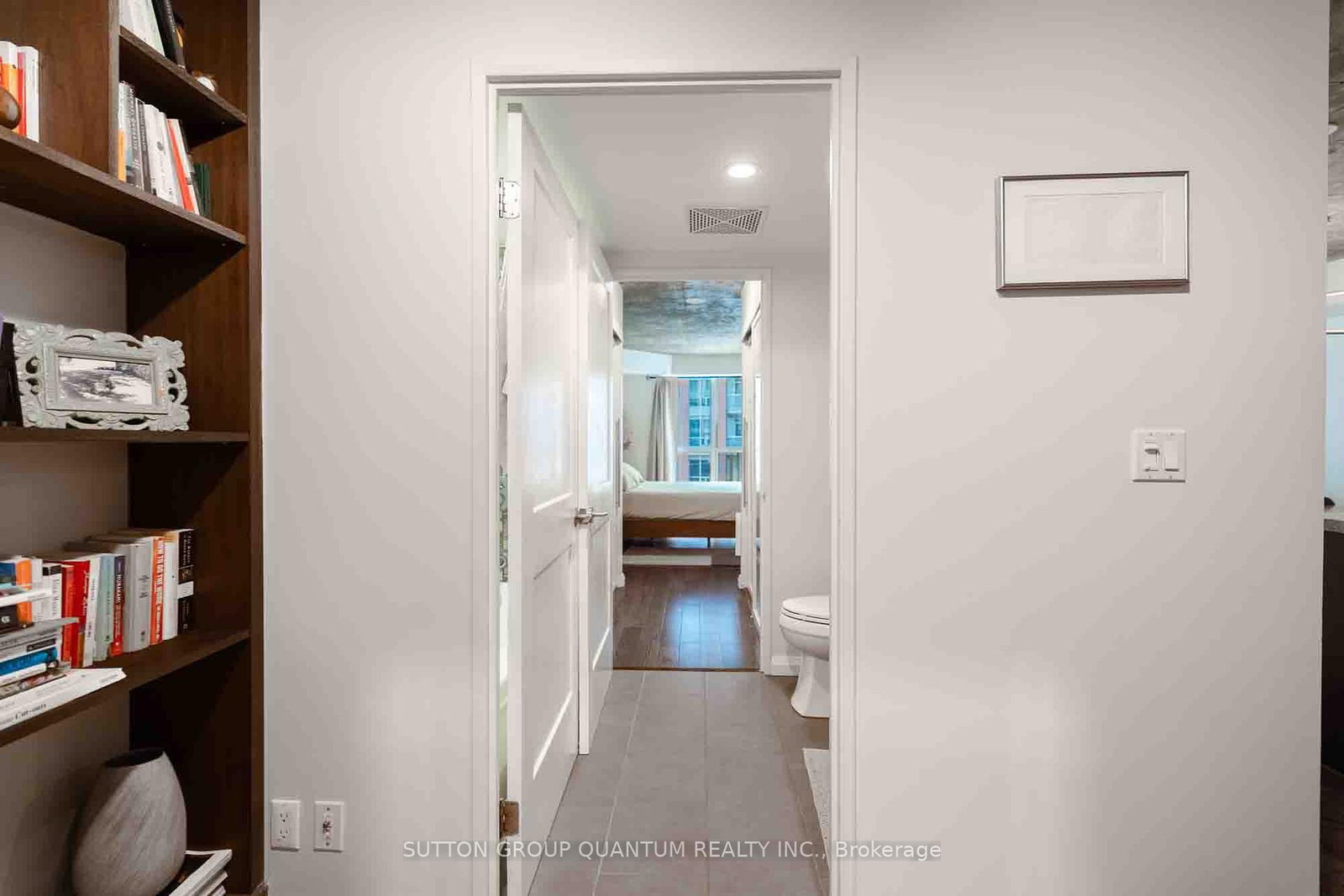 1005 King Street W • #502 • Toronto, ON photo 5