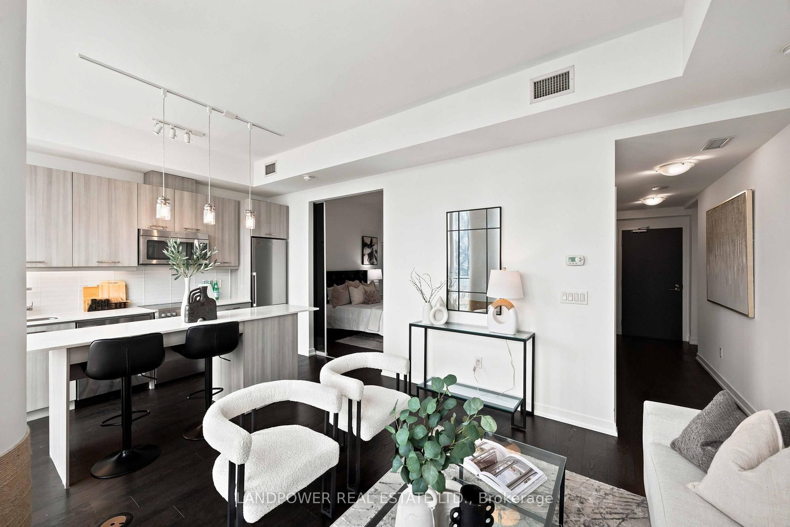 105 George Street • #PH6 • Toronto, ON photo 11