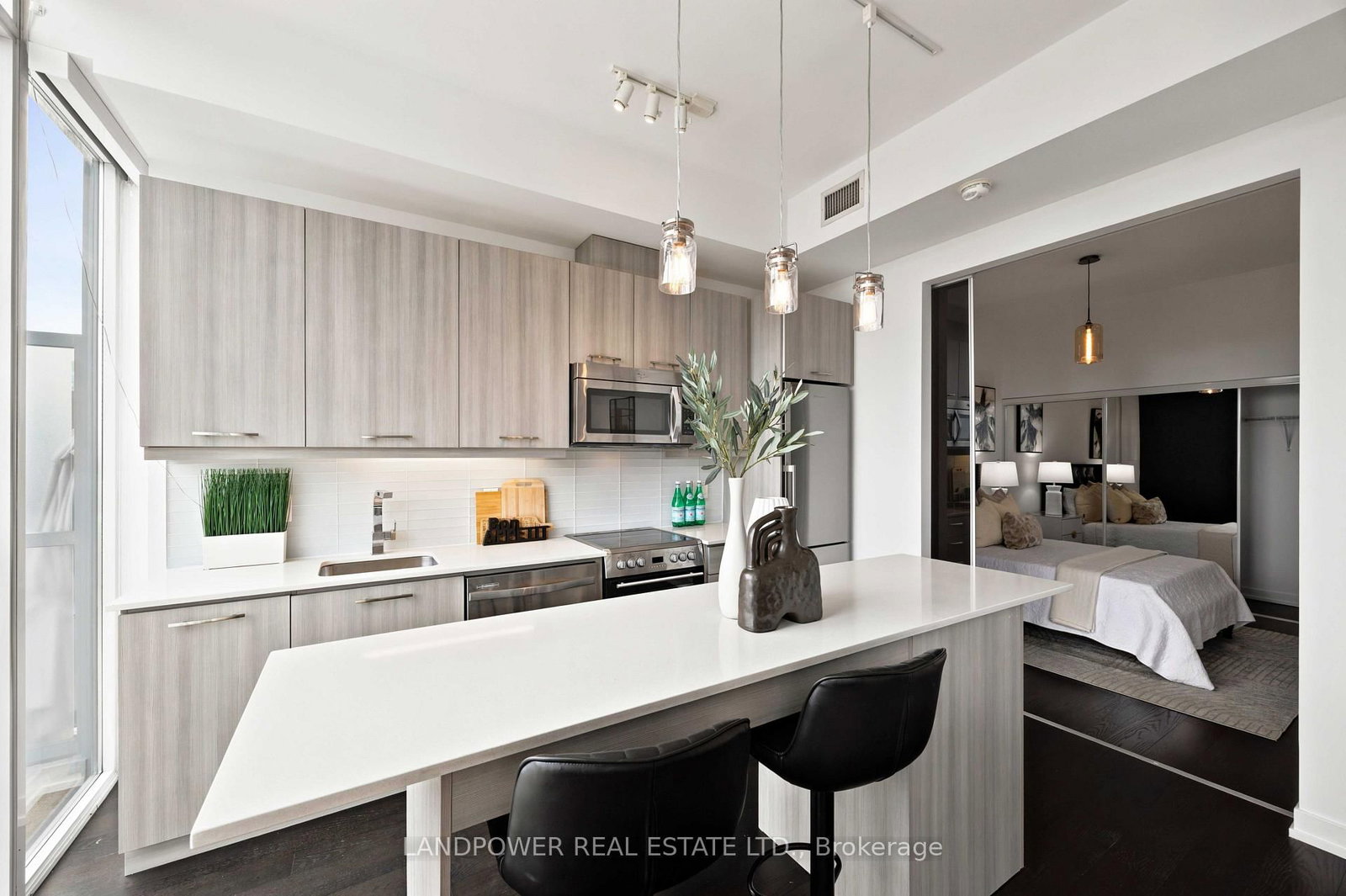 105 George Street • #PH6 • Toronto, ON photo 15