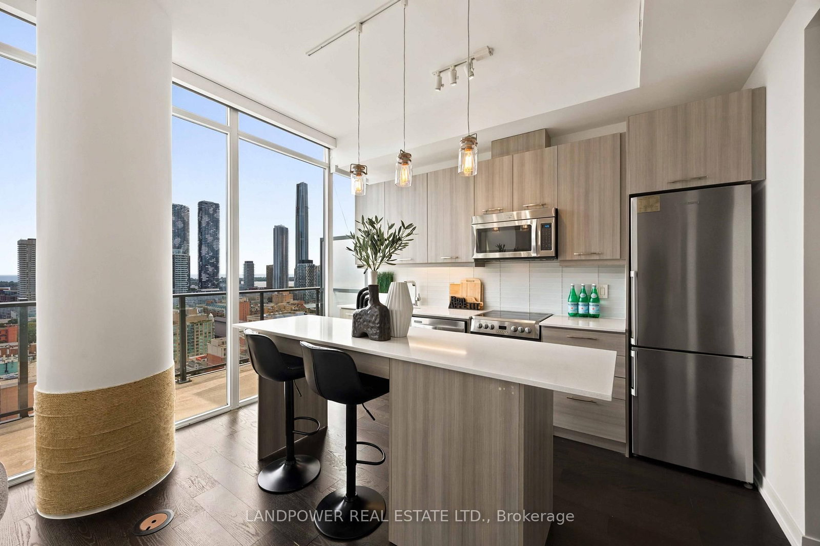 105 George Street • #PH6 • Toronto, ON photo 18