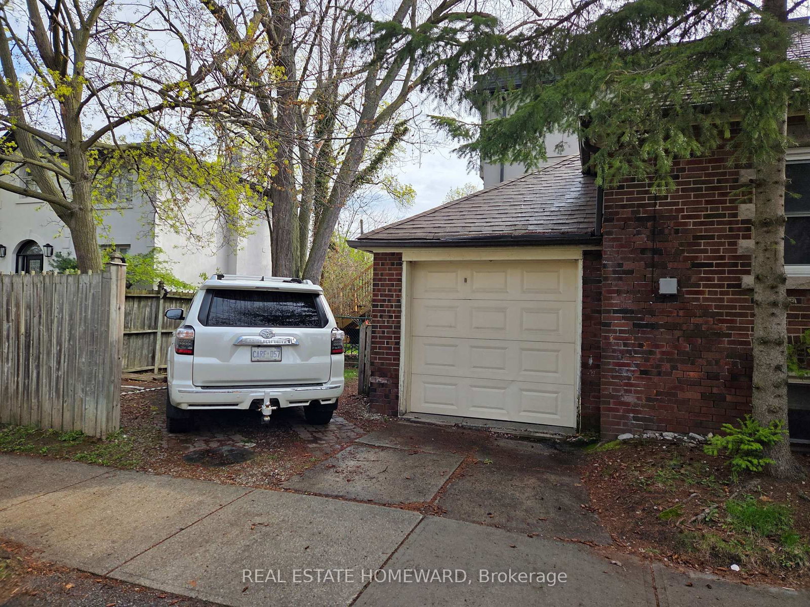 28 Glen Echo Road • Toronto, ON photo 11