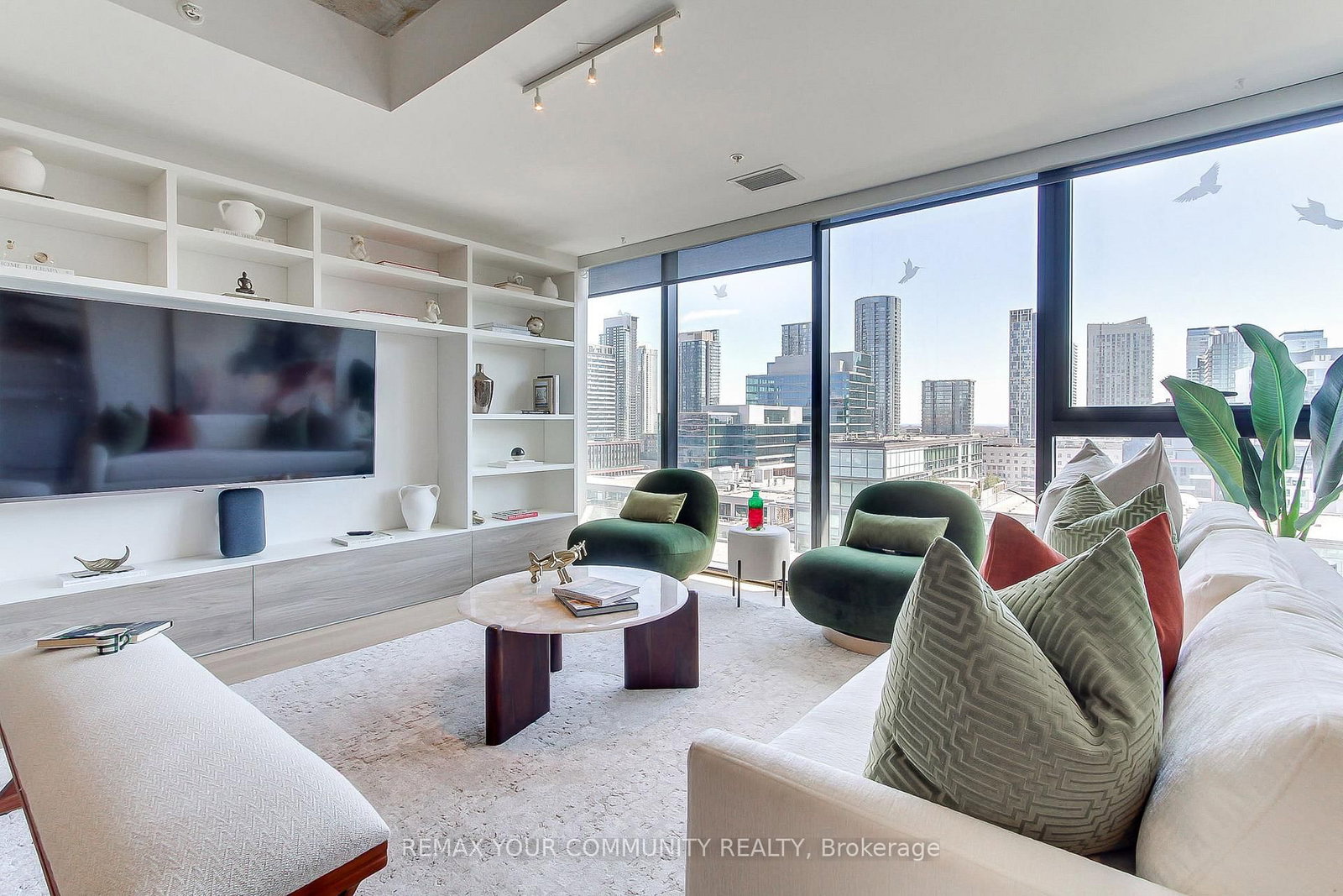 629 King Street • #1224 • Toronto, ON photo 8