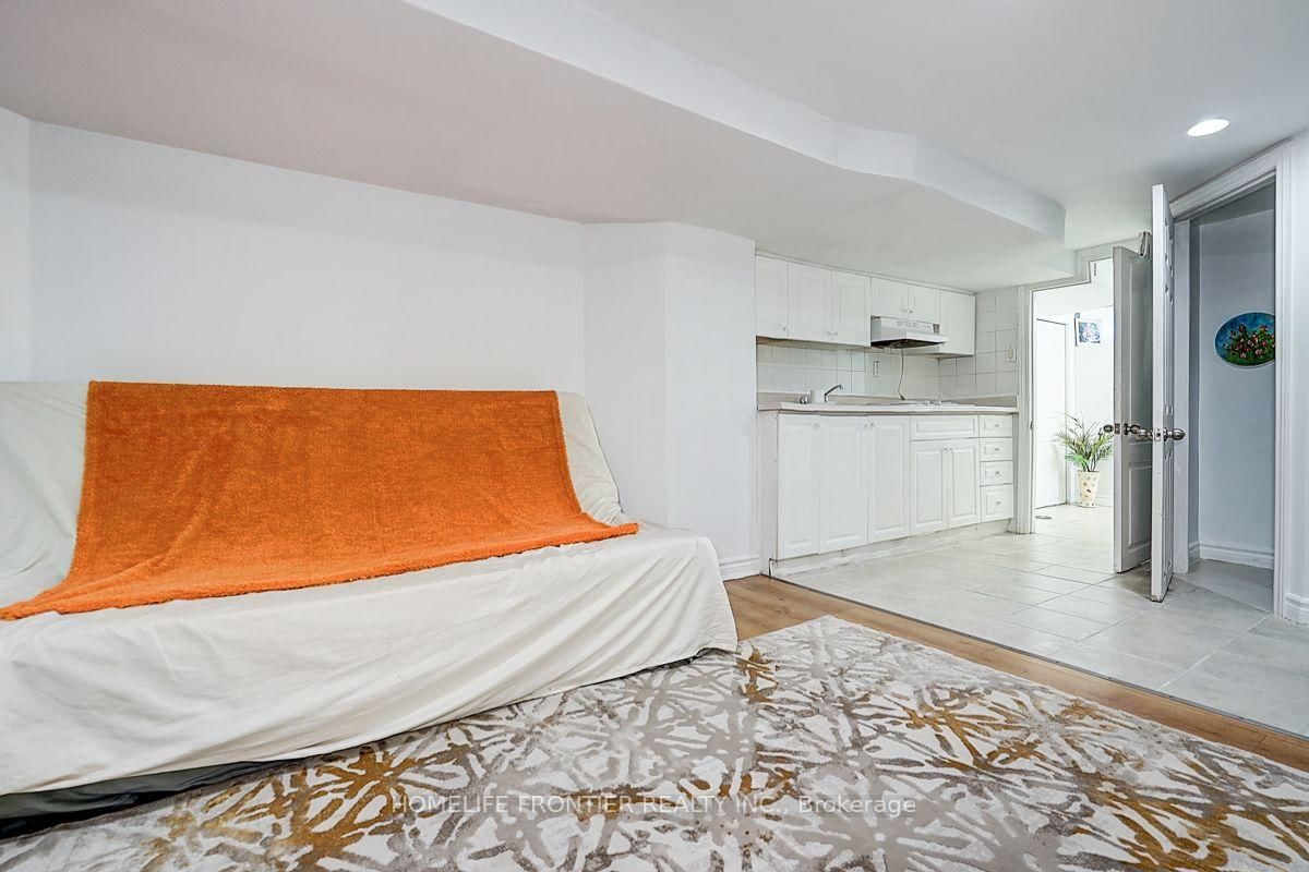 99 Harlandale Avenue • Toronto, ON photo 29