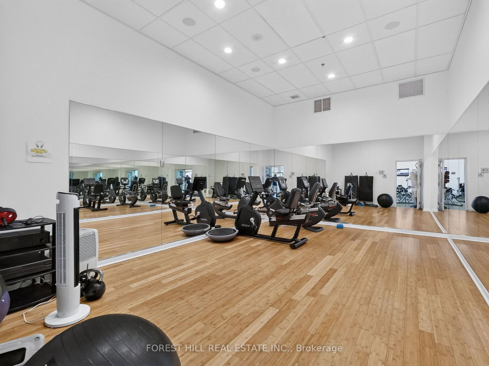 19 Singer Court • #1817 • Toronto, ON photo 20