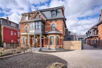 34 Beaconsfield Ave - Photo 1