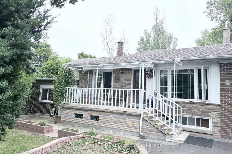 63 Summerside Crescent