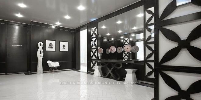 307-20 Blue Jays Way, Toronto, view 35