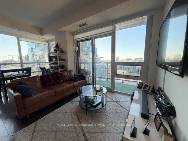 1511-460 Adelaide St, Toronto, view 8