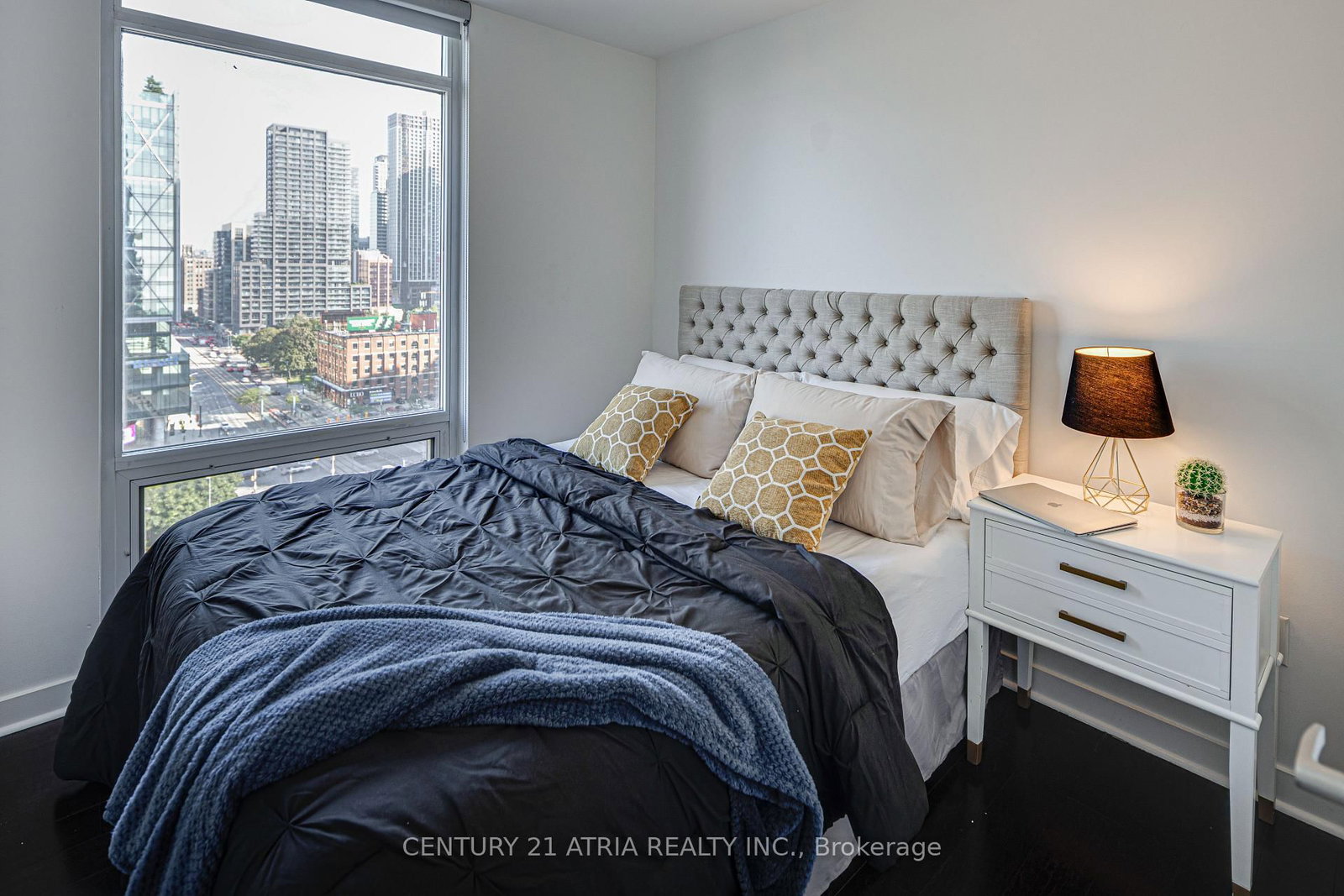 4K Spadina Avenue • #1802 • Toronto, ON photo 13