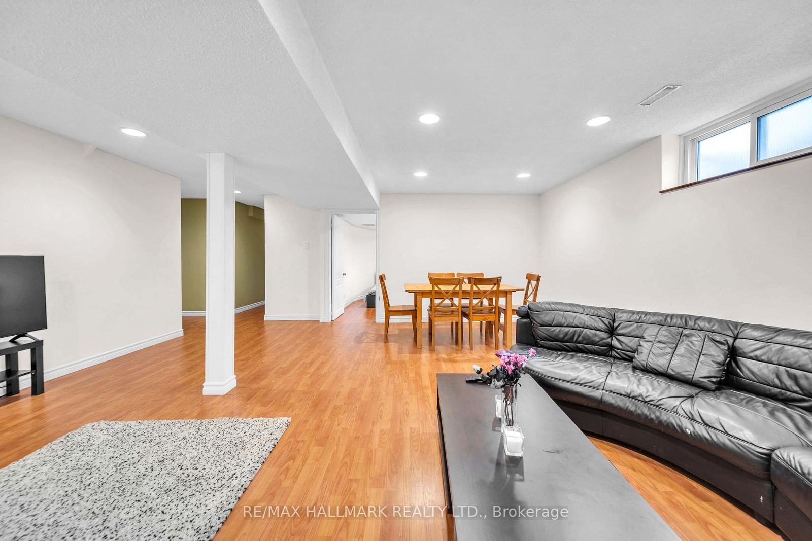 17 Twin Circle Court • Toronto, ON photo 29