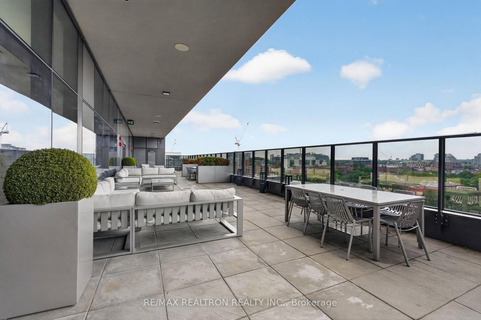 330 Richmond Street W • #2203 • Toronto, ON photo 36