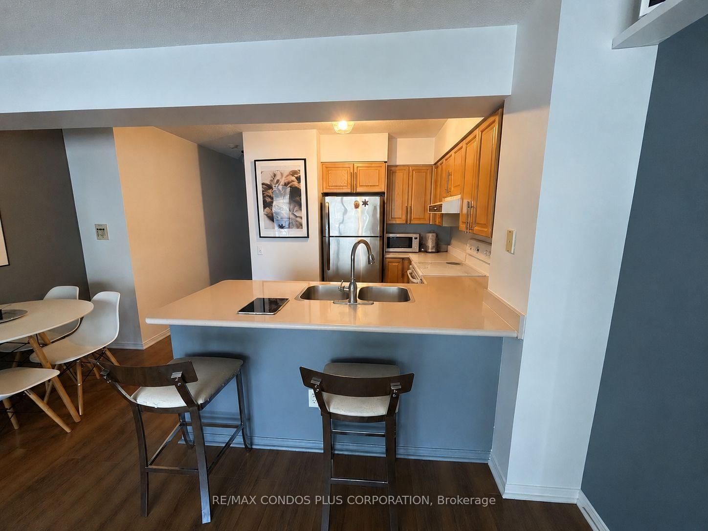 750 Bay Street • #808 • Toronto, ON photo 4