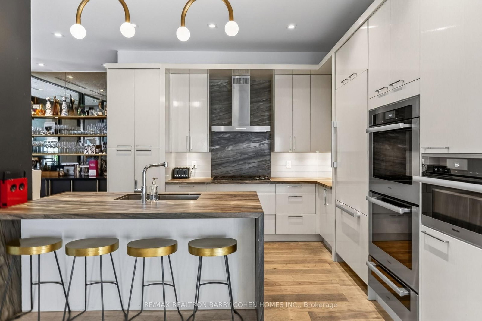 36 Hazelton Avenue • #2A • Toronto, ON photo 19