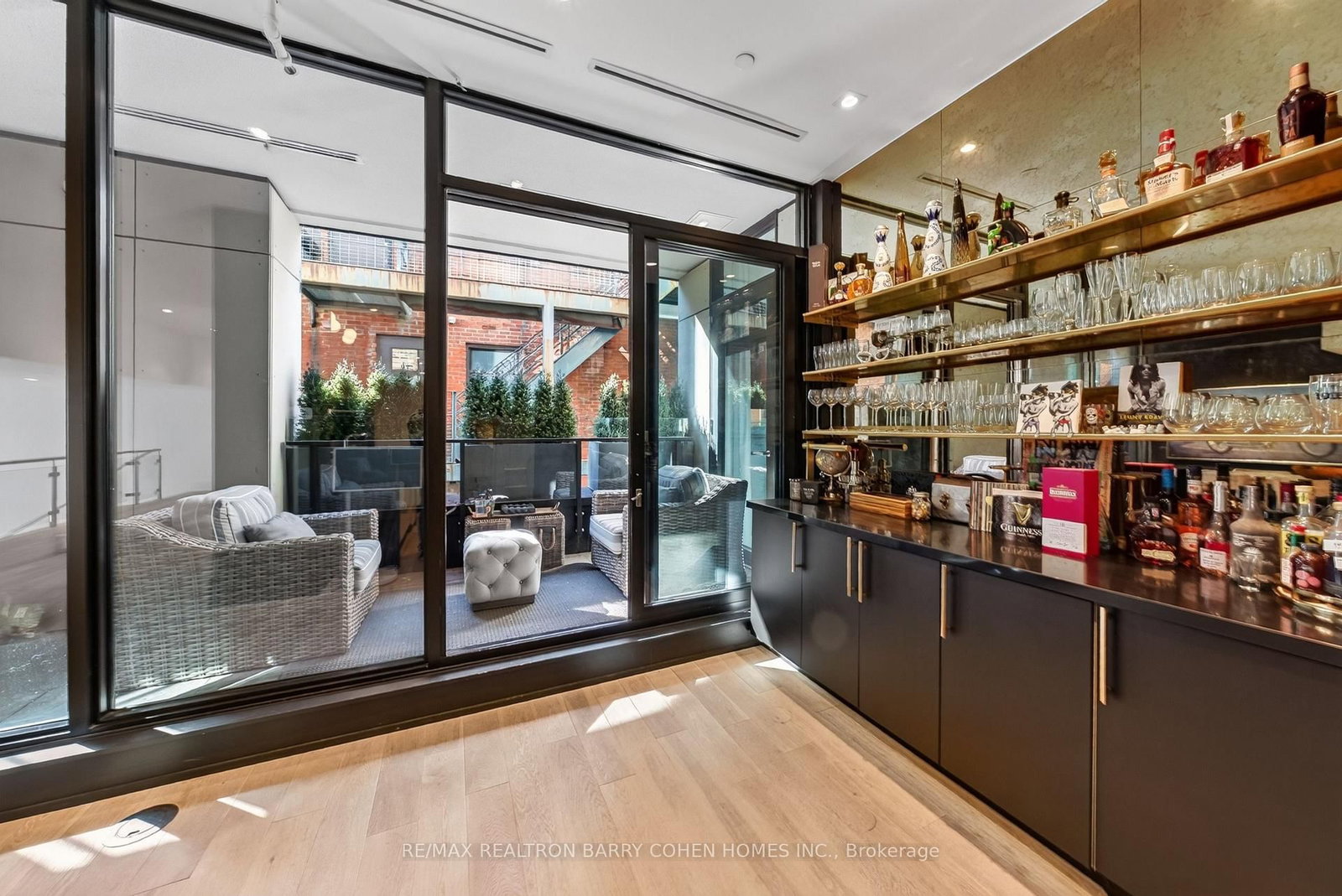 36 Hazelton Avenue • #2A • Toronto, ON photo 23