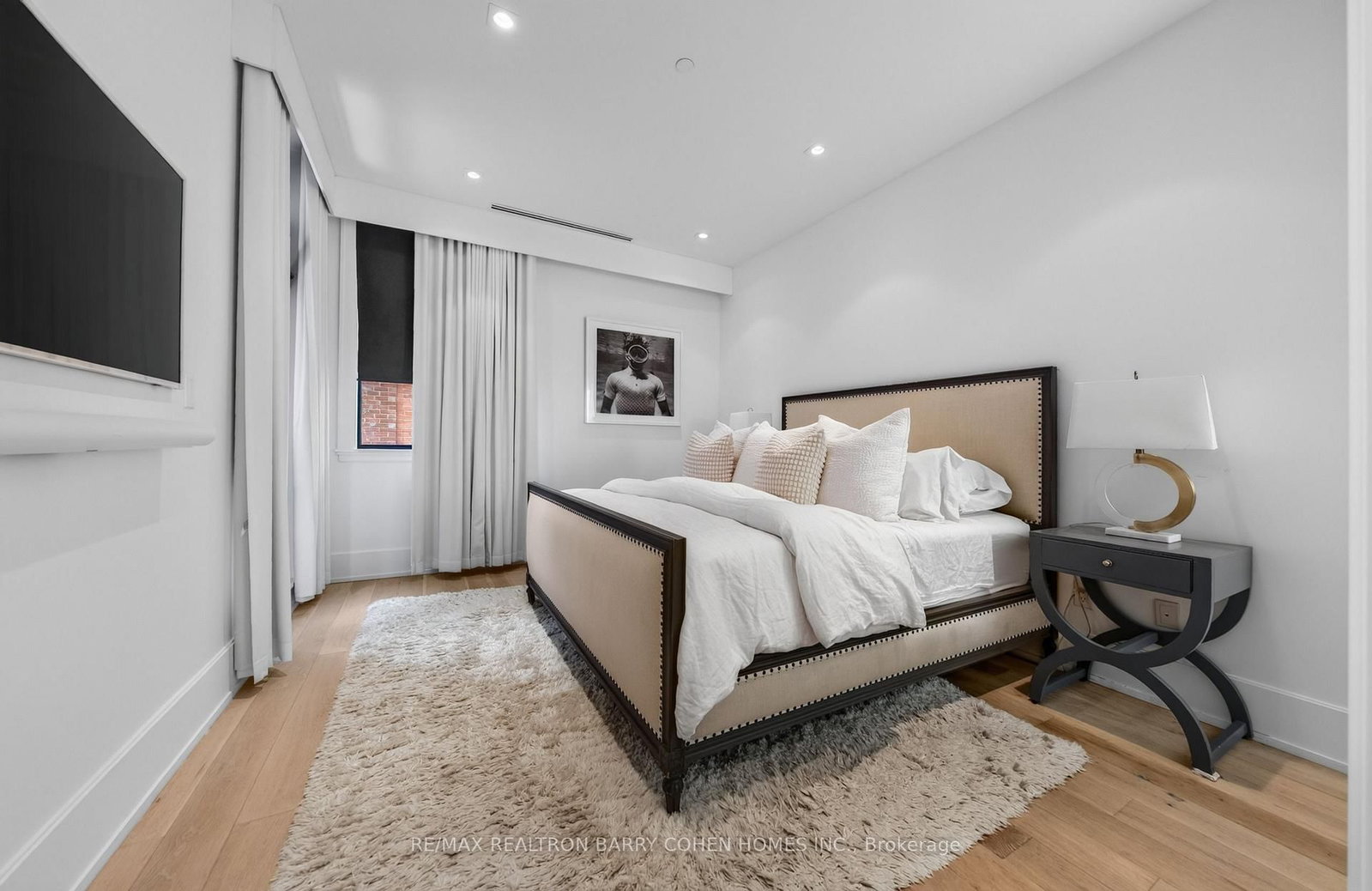 36 Hazelton Avenue • #2A • Toronto, ON photo 27
