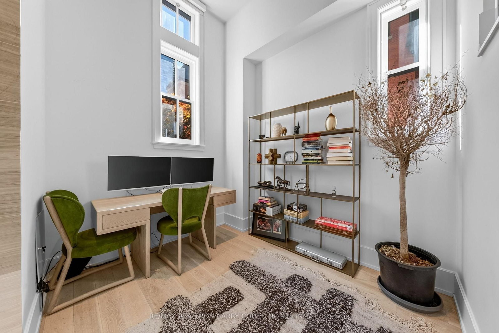36 Hazelton Avenue • #2A • Toronto, ON photo 9