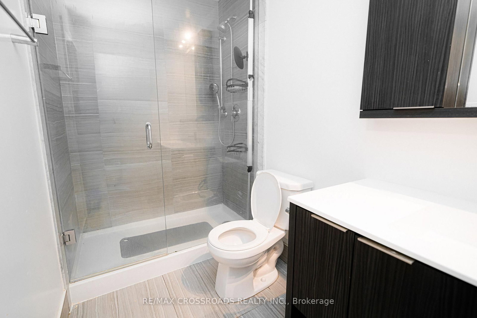 99 The Donway Way W • #112 • Toronto, ON photo 21