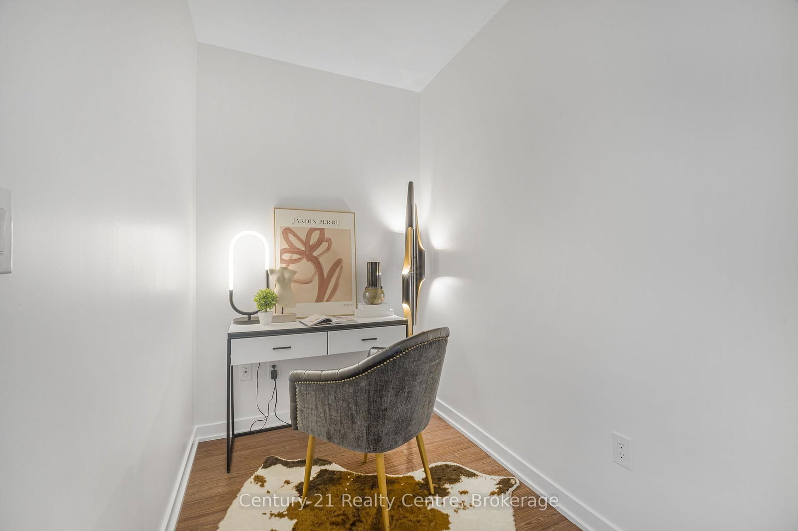 21 Iceboat Terrace • #3307 • Toronto, ON photo 6