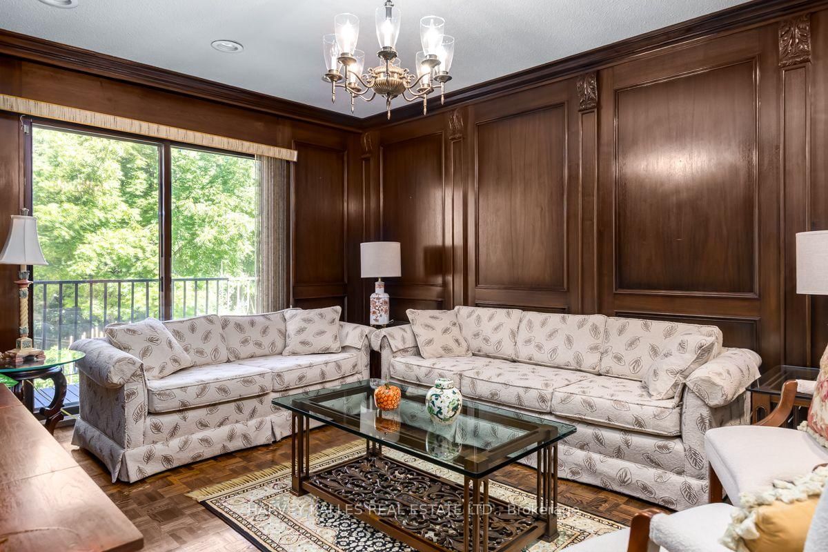 30 Coreydale Court • Toronto, ON photo 14