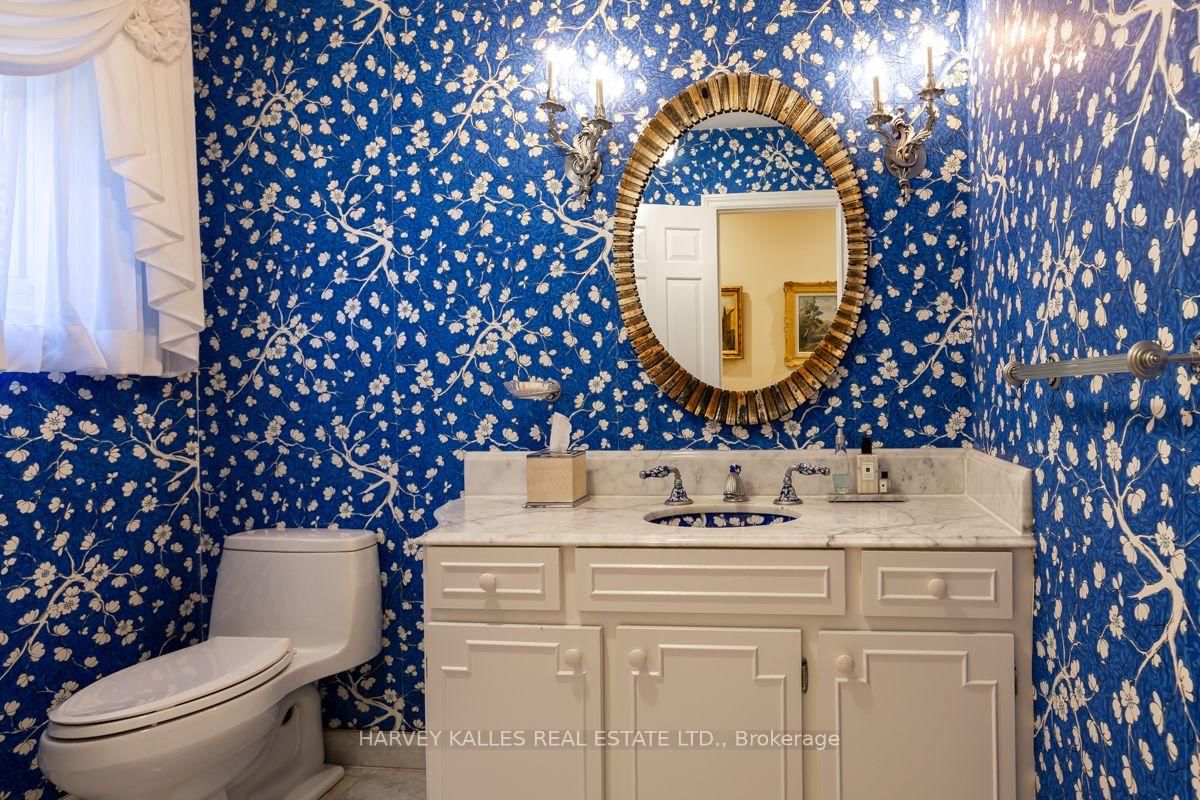 30 Coreydale Court • Toronto, ON photo 16