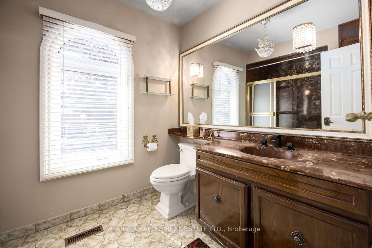 30 Coreydale Court • Toronto, ON photo 28