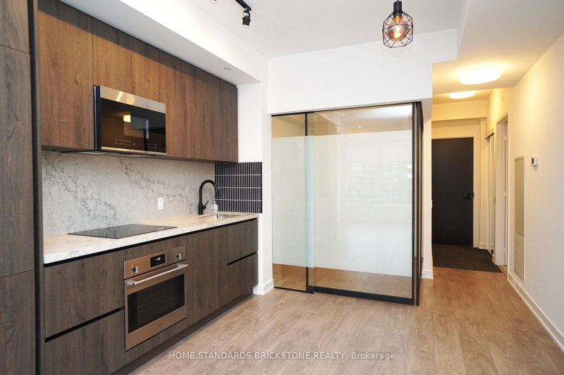 3803 - 108 PETER Street