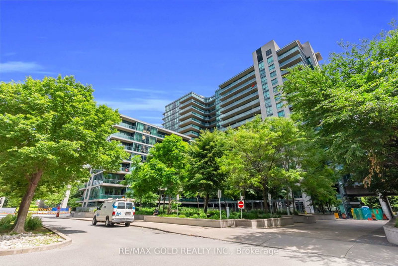 1357 - 209 Fort York Boulevard