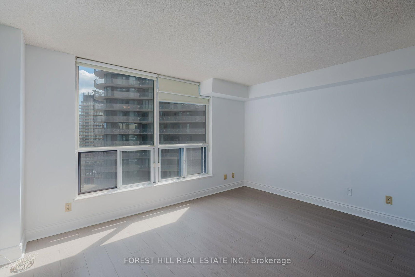 24 Wellesley Street W • #1811 • Toronto, ON photo 14