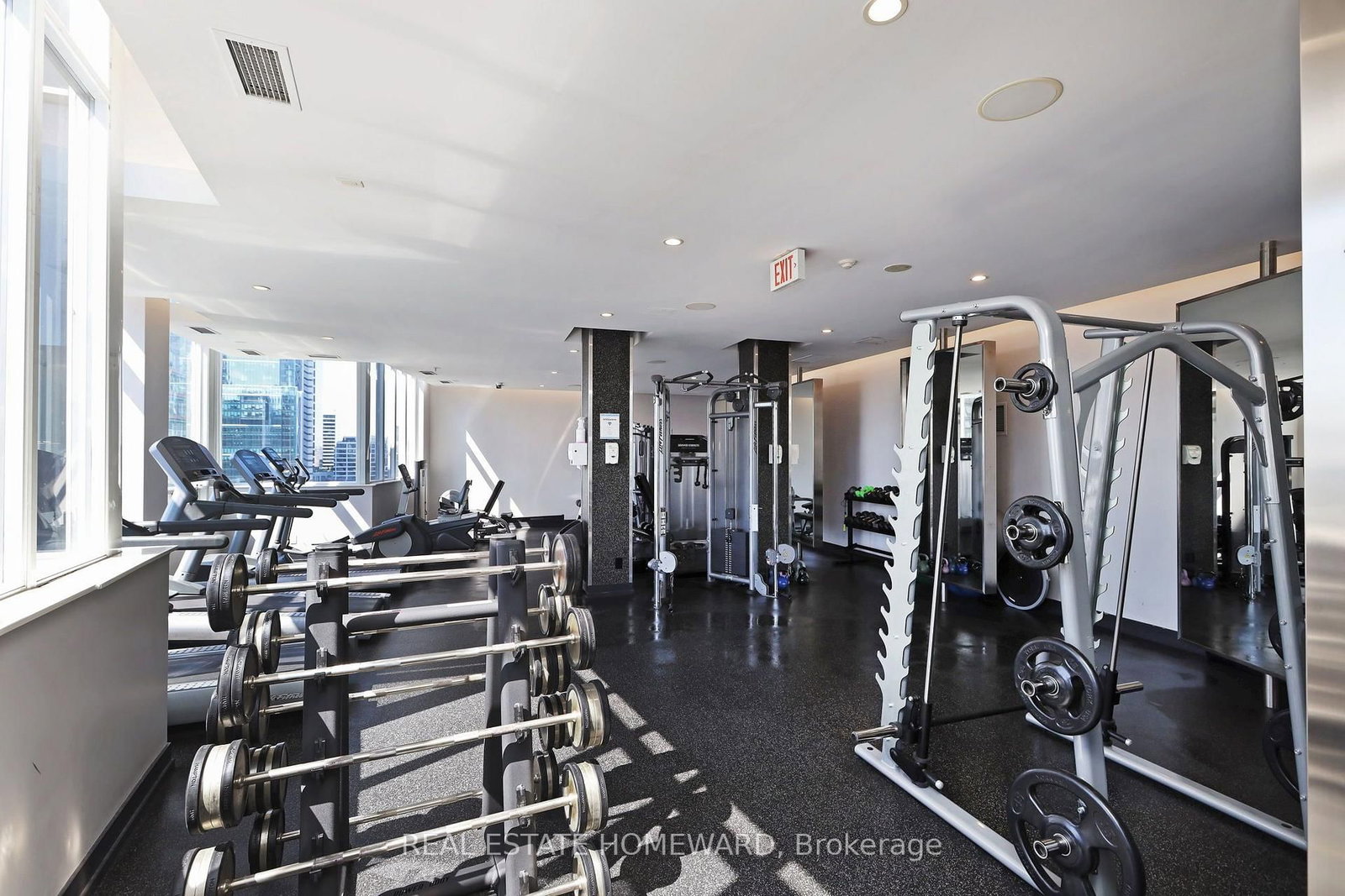 250 Wellington Street W • #PH31 • Toronto, ON photo 15