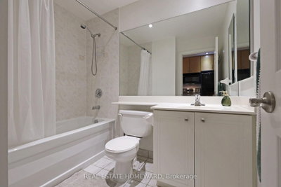 250 Wellington Street W • #PH31 • Toronto, ON photo 9