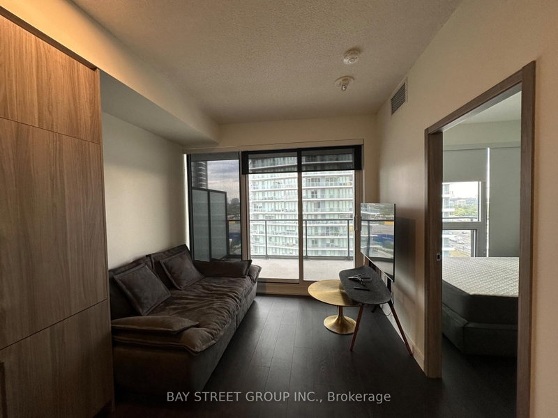 1001 - 95 McMahon Drive