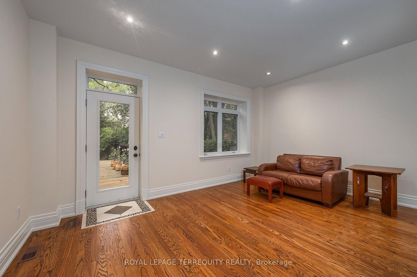 329 Walmer Road • Toronto, ON photo 16