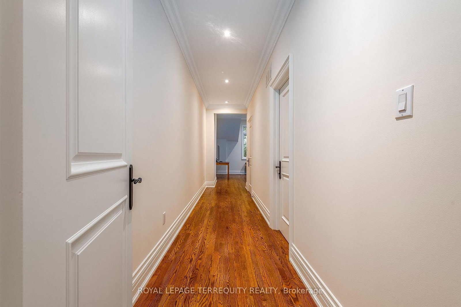 329 Walmer Road • Toronto, ON photo 21