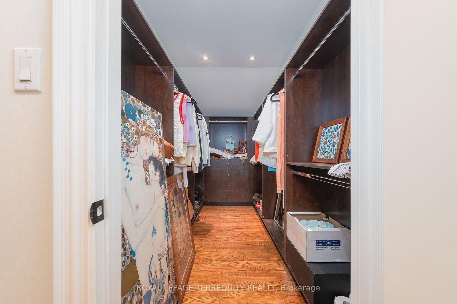 329 Walmer Road • Toronto, ON photo 28