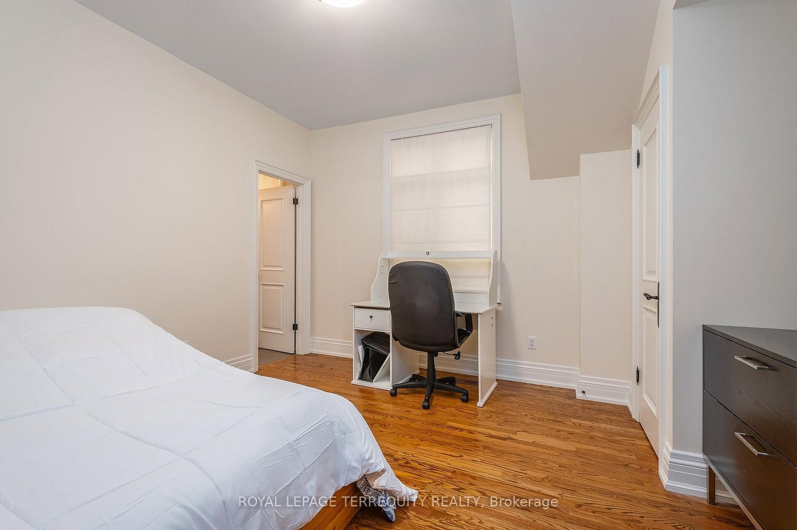 329 Walmer Road • Toronto, ON photo 29