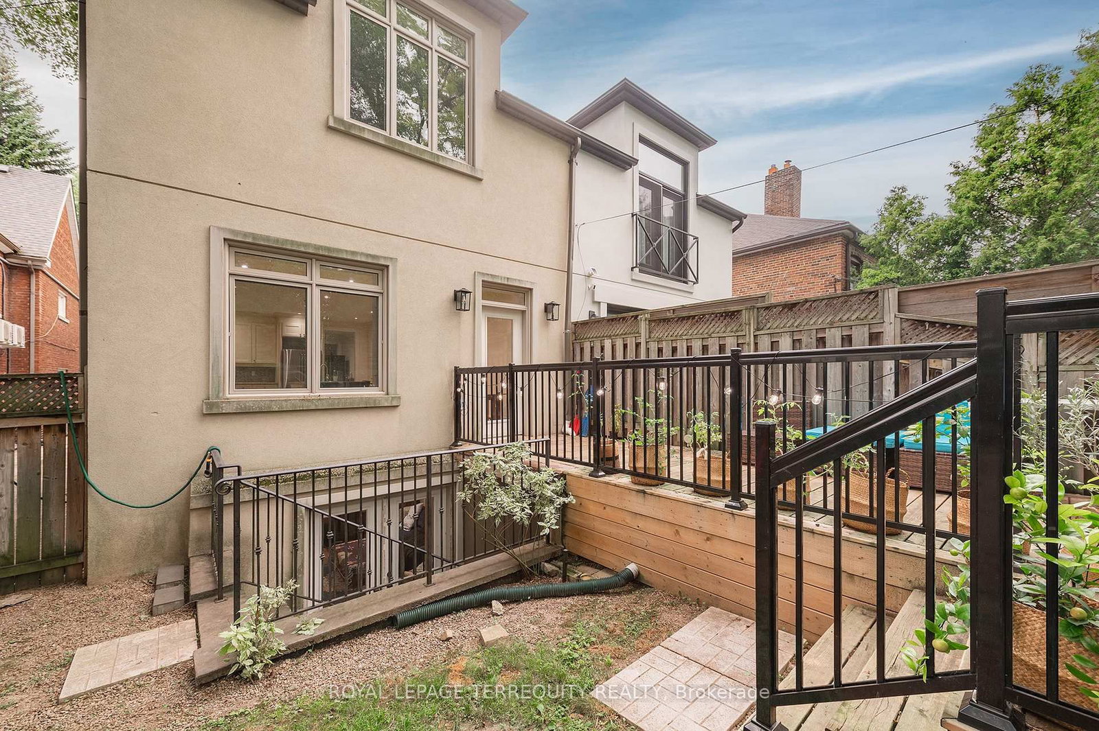 329 Walmer Road • Toronto, ON photo 44