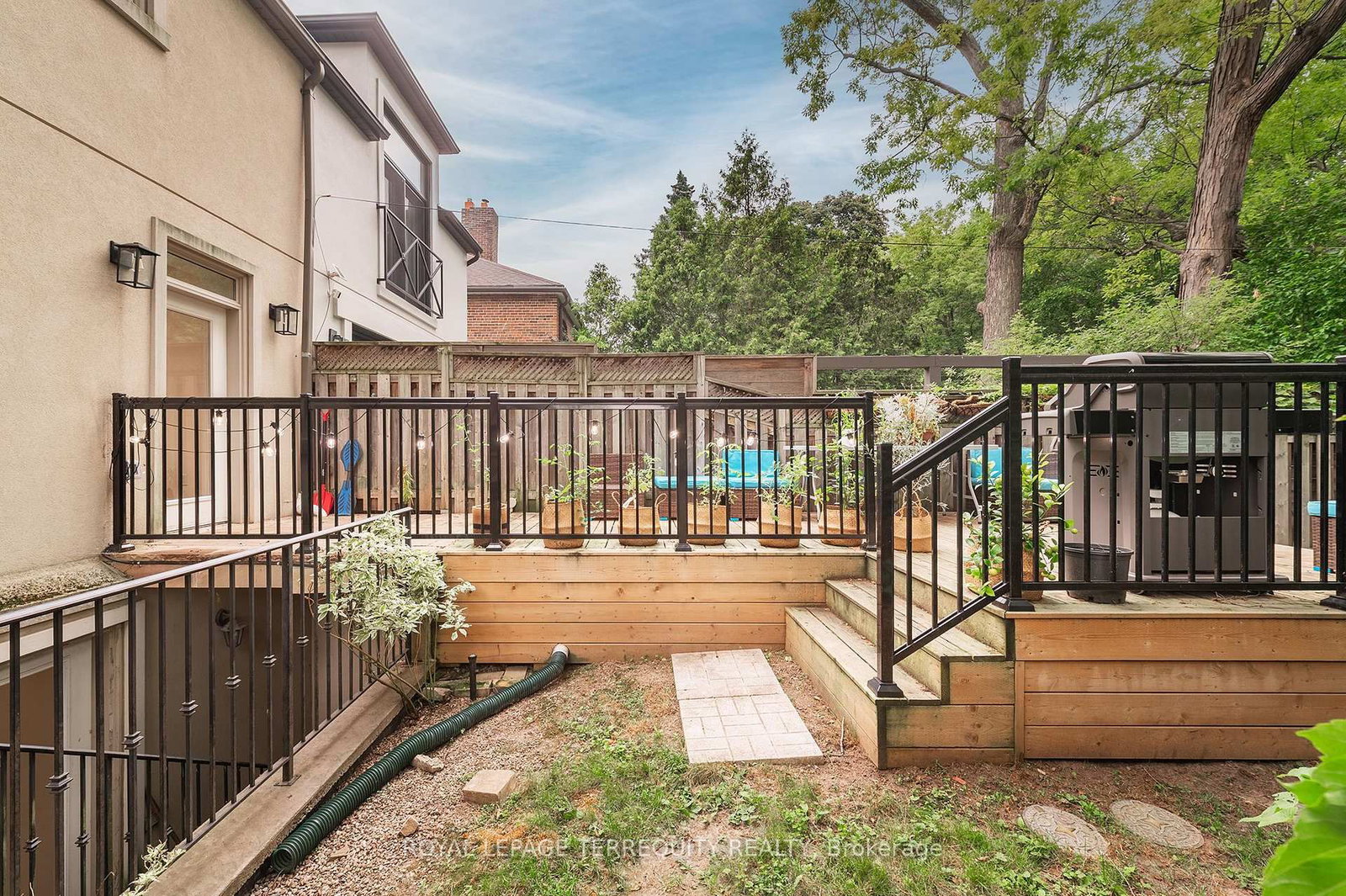 329 Walmer Road • Toronto, ON photo 46