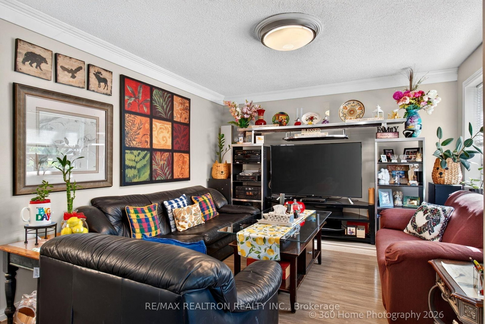84 Ranee Avenue • Toronto, ON photo 11