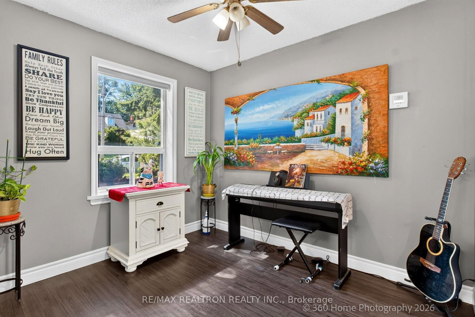 84 Ranee Avenue • Toronto, ON photo 13