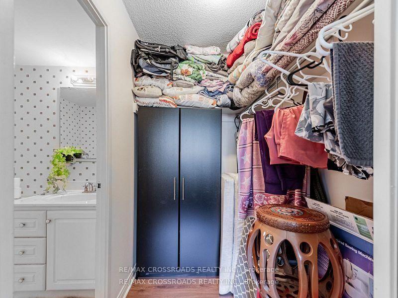 20 Sunrise Avenue • #111 • Toronto, ON photo 36