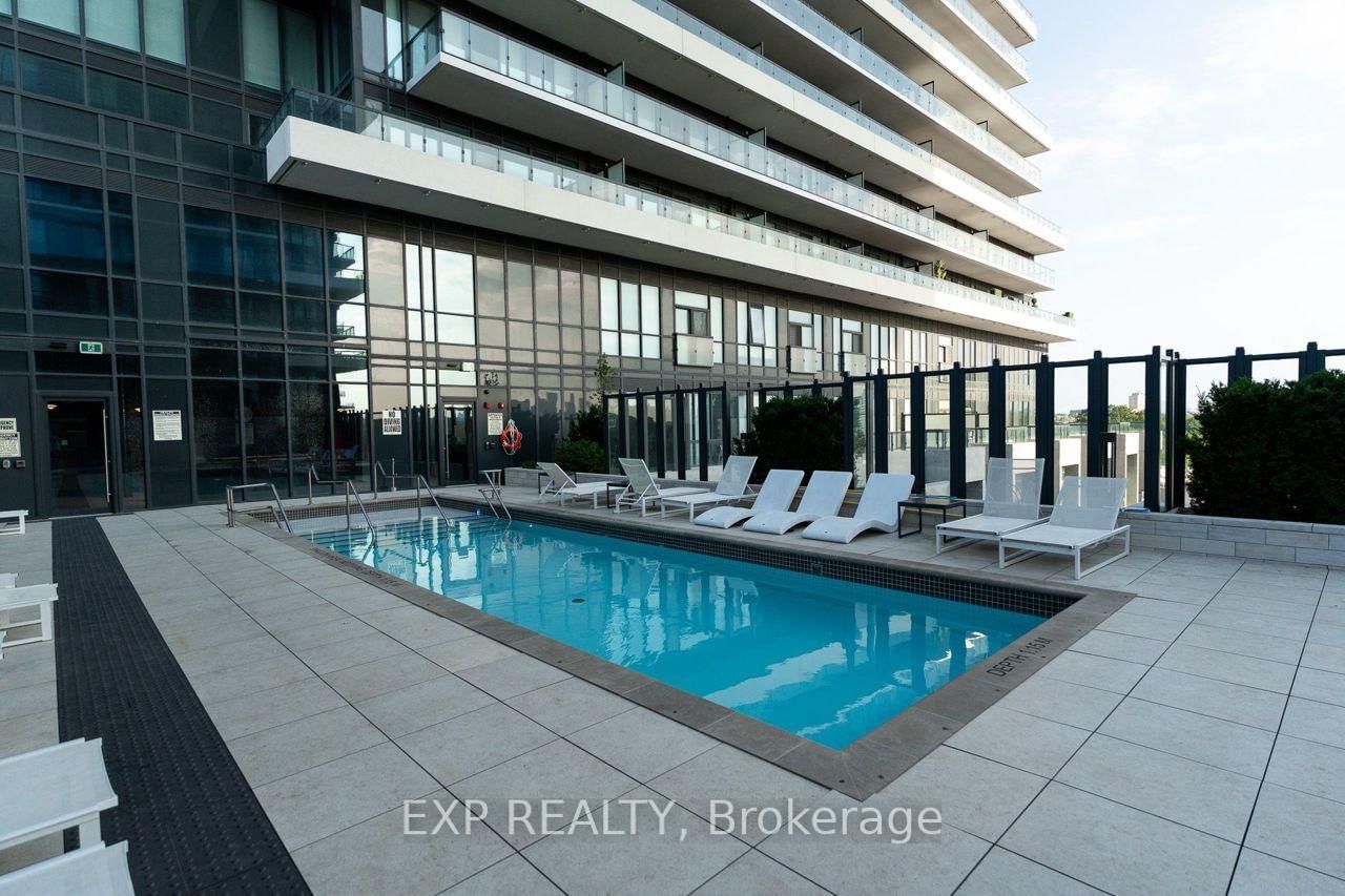 30 Inn on the Park Drive • #3104 • Toronto, ON photo 19