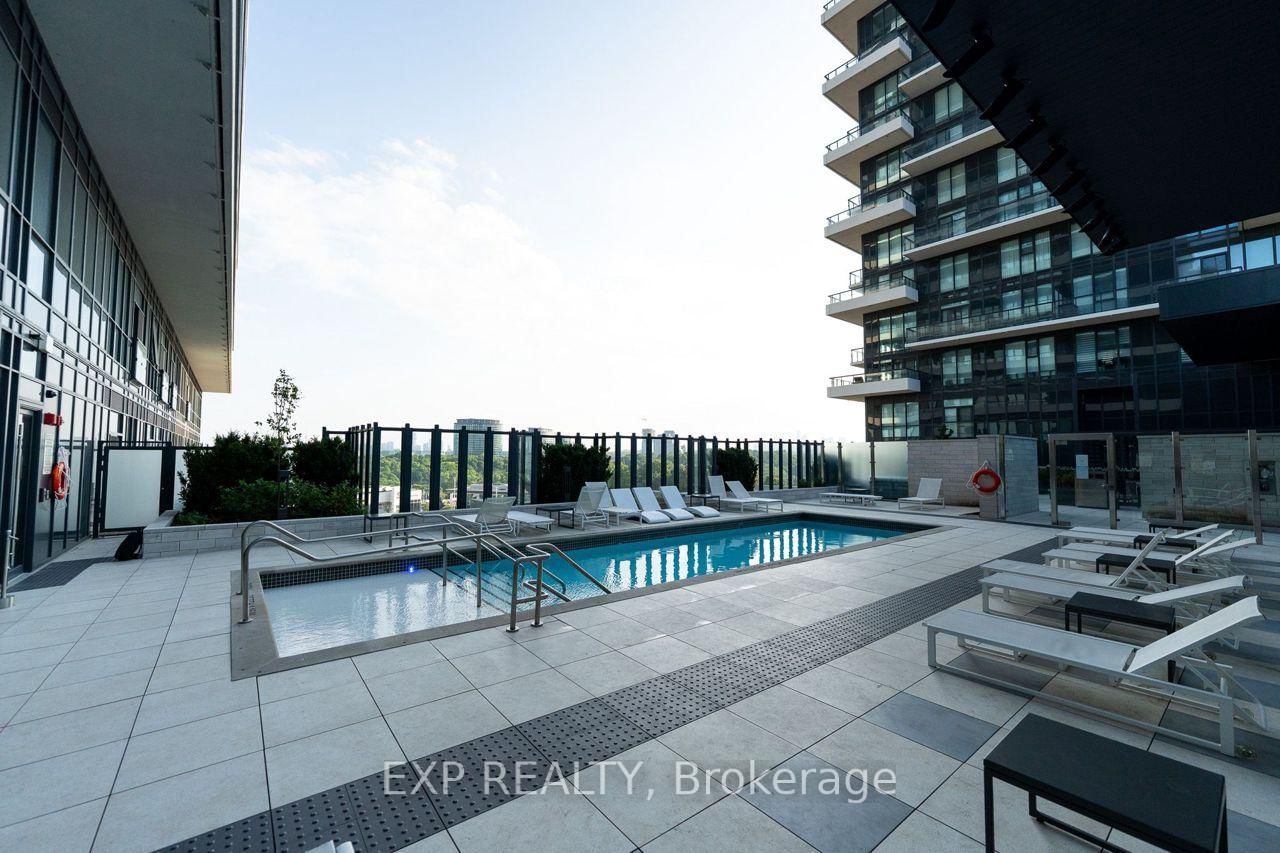 30 Inn on the Park Drive • #3104 • Toronto, ON photo 21