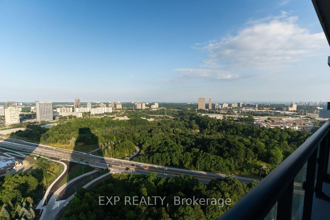 30 Inn on the Park Drive • #3104 • Toronto, ON photo 22