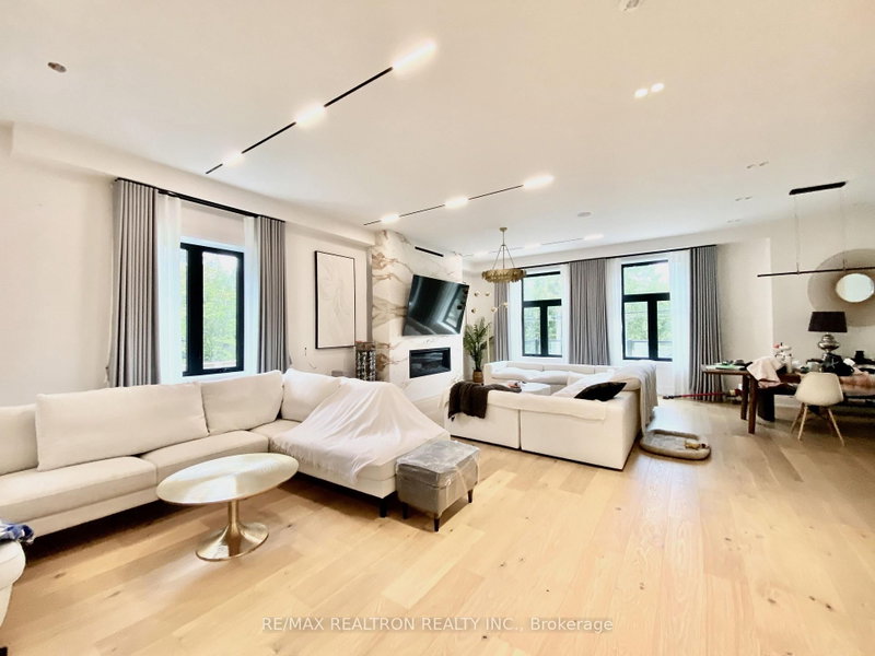 2 North Hills Terrace
